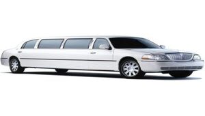 Hamptons Limousine - White Town Car Lincoln Limo